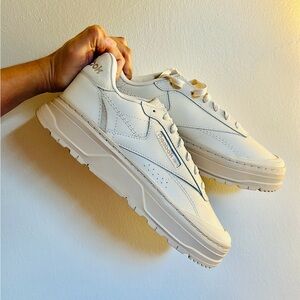 𝐍𝐄𝐖 Reebok Club C Double Geo Shoes